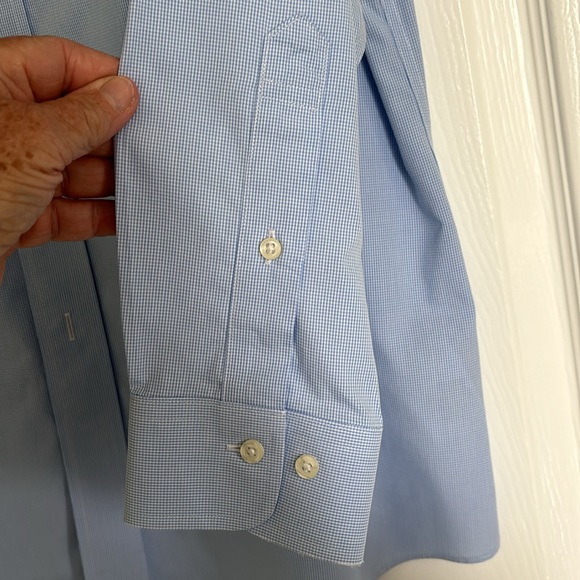 Brooks Brothers blue & white mini houndstooth dress shirt in size 16 1/2 -2/3. - Picture 5 of 12